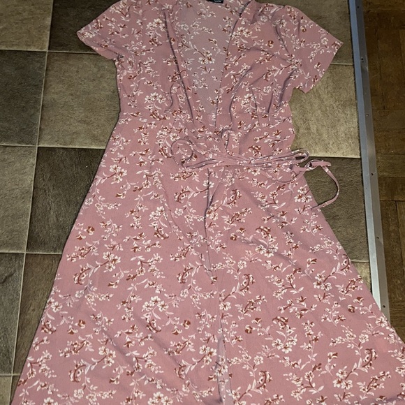 👗Cute summer dress 👗 - Picture 4 of 7